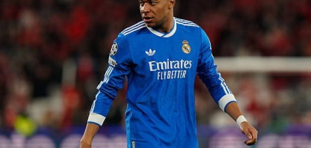 مبابي يرفض التدخل الجراحي للتعافي مع إصابته