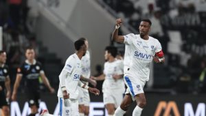 الهلال يكتسح الشباب بخماسية في ليلة الديربي