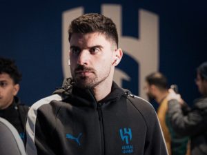 حسم الجدل حول مدة غياب روبن نيفيز عن الهلال