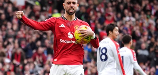 مانشستر يونايتد يقهر كريستال بالاس ويرتقي للمركز الثالث