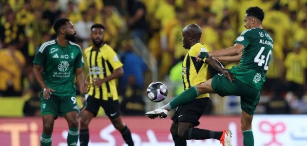 يايسله يرسم خطة الأهلي لمواجهة الاتحاد