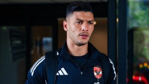 خاص | والد أشرف داري يكشف كواليس اتفاق الإعارة مع الأهلي