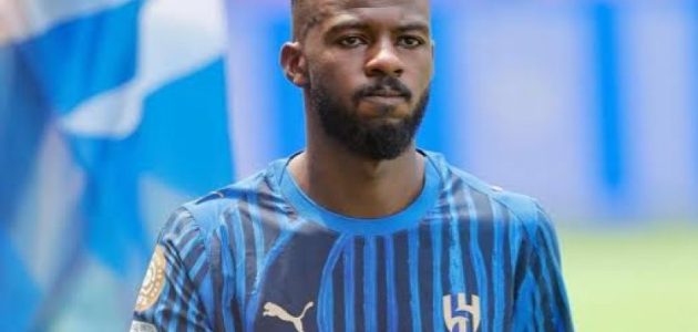 تمبكتي ينتظر الضوء الأخضر للمشاركة بلقاء النجمة