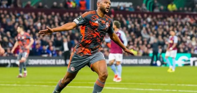 الكعبي يدخل قائمة أفضل 20 هدافًا في تاريخ أولمبياكوس