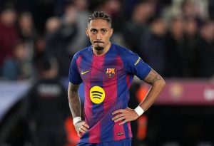 رافينيا: نغادر بفخر رغم الإحباط، ونهاية الموسم ستكون رائعة