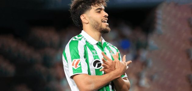 برشلونة يترقب مكاسب مالية من مستقبل الزلزولي
